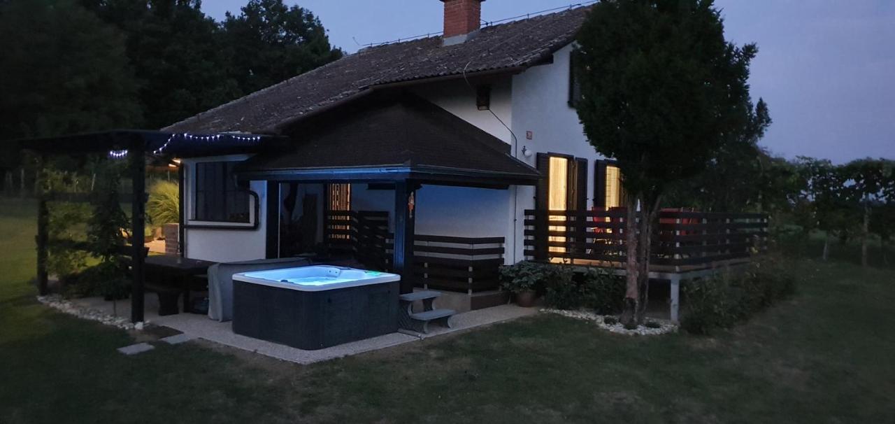 Holiday House Vilana Battyánd község Kültér fotó